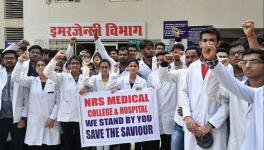 Protesting Doctors Turn Down Mamata's Offer for Talks