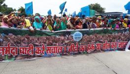 MP Villagers Affected by Rising Waters of Sardar Sarovar Protest, Demand Rehabilitation