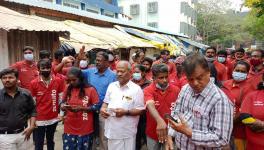 CITU state president A Soundarrajan addressed the protesting Zomato delivery partners in Chennai on March 20 (Courtesy: Jaffer Hussain)