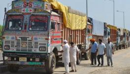 J&K Political Parties Threaten to Block Highway as Apple Trucks Stranded