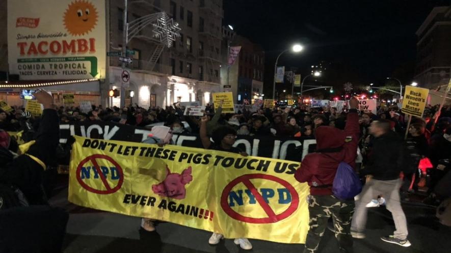 Protesters directed their anger at the police for the recent violence against subway passengers. (Photo: Taylor Lorenz/Twitter)