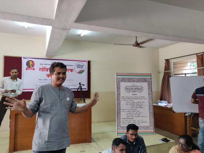 Sandip Akhade at a Sanvidhan Pracharak workshop at SM Joshi Foundation in Pune.