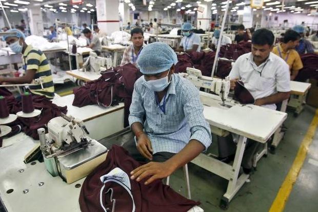 COVID-19 Lockdown: 25 lakh workers in Textile Industries Could Lose Jobs, Says CMAI Survey