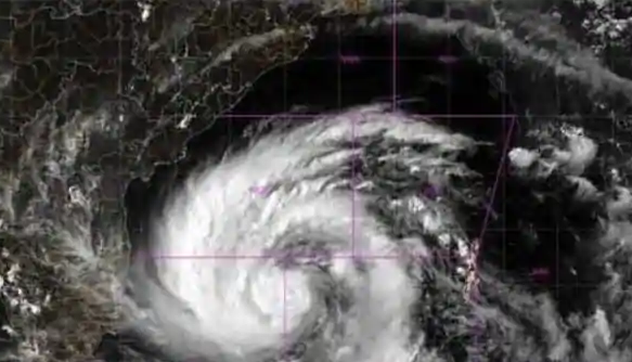 Amphan Intensifying as Super Cyclone