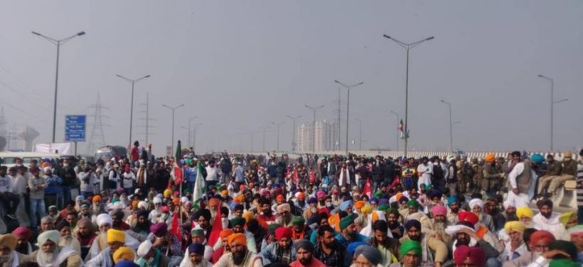 Farmers protest at Ghazipur border