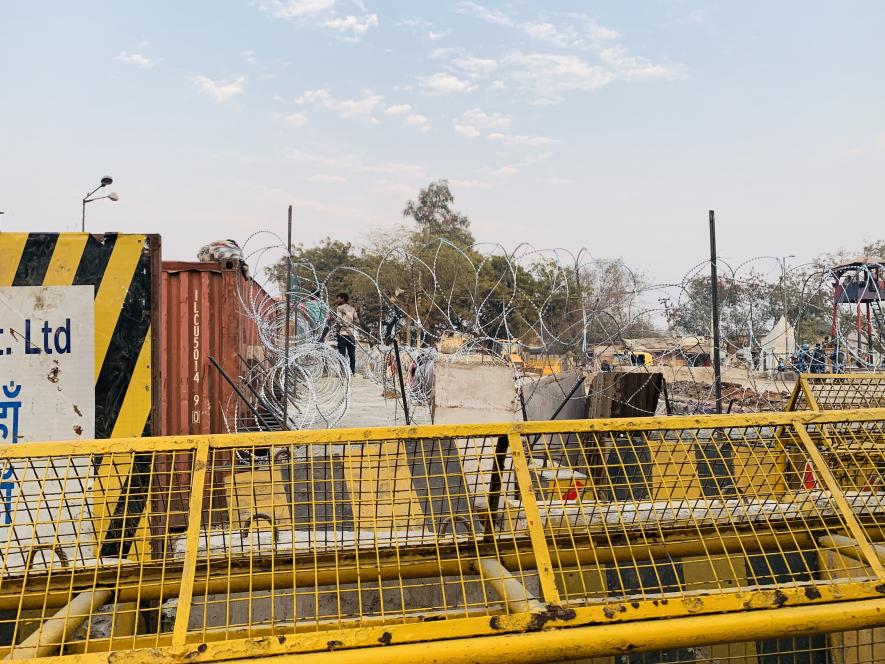 Police barricade at Singhu border