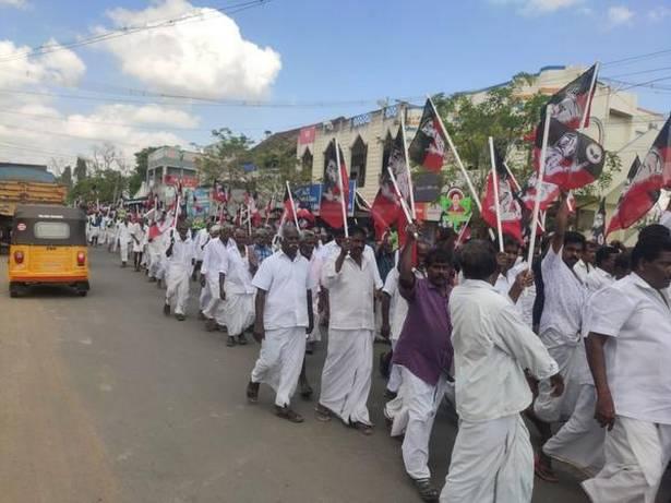 AIADMK cadres take out a protest demonstration in Tiruchi