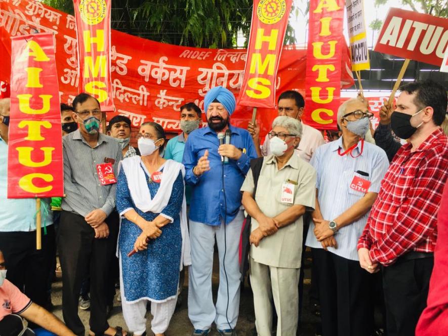 Leaders of the Central Trade Unions were present at Mandi House. Courtesy - Special Arrangement