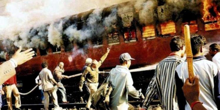 “Sycophantic Servility of Judicial Commission”: Former Gujarat DGP R.B. Sreekumar on 2002 Godhra riots probe panel report