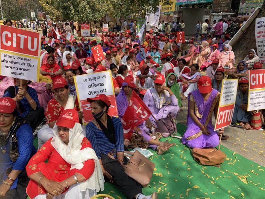 Delhi: Regularisation in Mind, Scheme Workers Protest for Increment in Budget Allocations