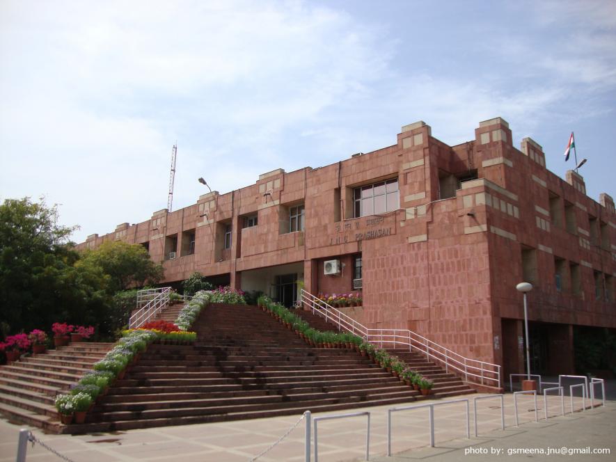 JNU Sanitation Workers Protest