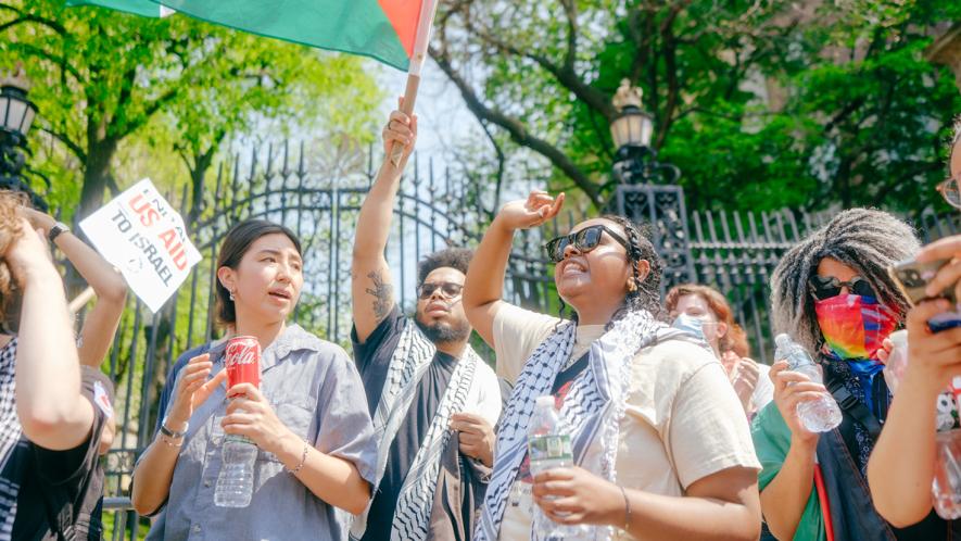 Supporters protest imminent suspensions and evictions of student protesters outside of Columbia University (Photo: Wyatt Souers)